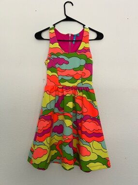 Nanette Lepore | Dresses | Nanette Lepore Sequin Sleeveless Sheath Cocktail Dress  Gold Black Size | Poshmark
